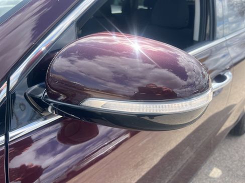 Used 2019 Kia Sorento LX image 30