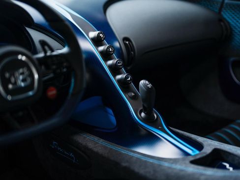 Used 2023 Bugatti Chiron Pur Sport AWD/4WD image 4