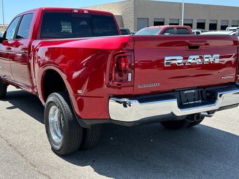 New 2026 RAM 3500 Laramie AWD/4WD image 5