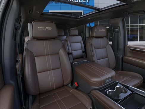 New 2026 Chevrolet Tahoe High Country AWD/4WD image 17