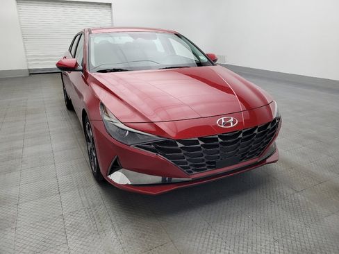 Used 2022 Hyundai Elantra SEL w/ Convenience + Premium Package image 14
