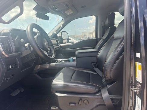 Used 2025 Ford F350 Lariat w/ Lariat Ultimate Package AWD/4WD image 10
