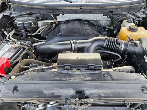 Used 2013 Ford F150 Platinum image 24