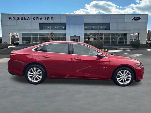 Used 2016 Chevrolet Malibu LT FWD image 10