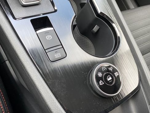 New 2026 Nissan Rogue SV AWD/4WD image 18
