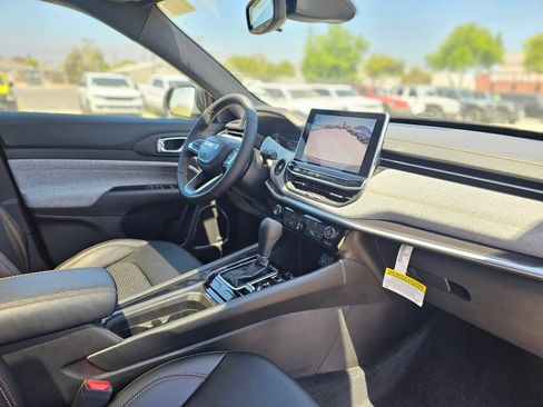 New 2026 Jeep Compass Latitude AWD/4WD image 26