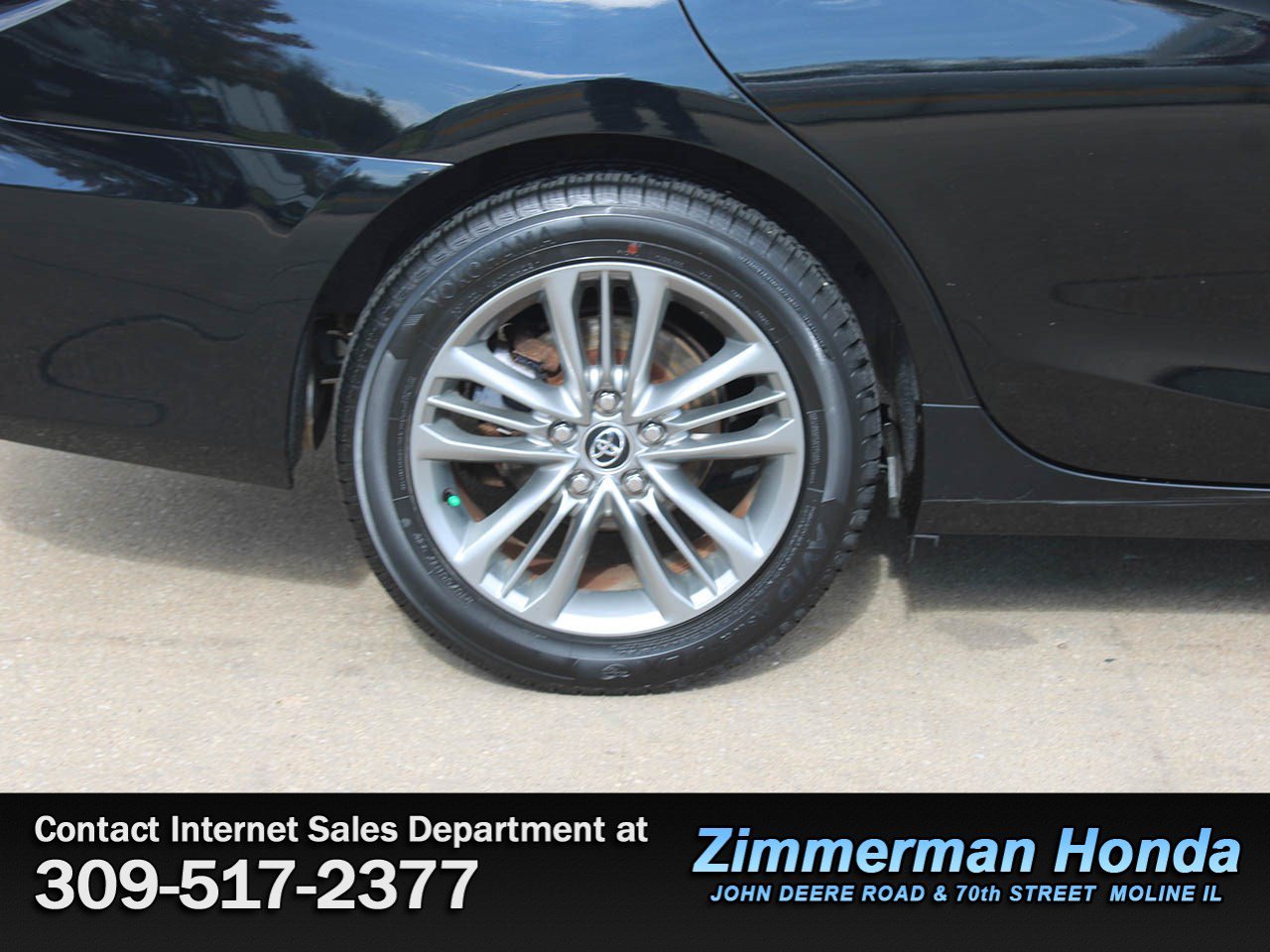 Used 2015 Toyota Camry SE FWD image 19