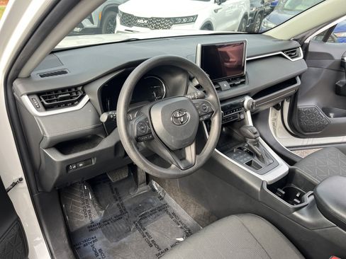 Certified 2024 Toyota RAV4 XLE image 15