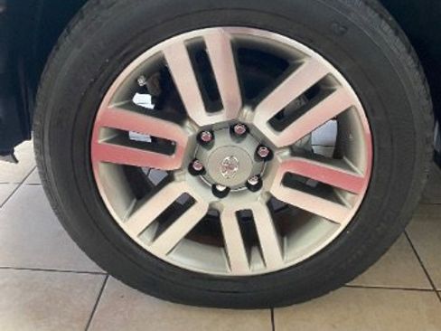 Used 2011 Toyota 4Runner Limited image 25