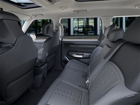 New 2026 Kia EV9 Wind image 18