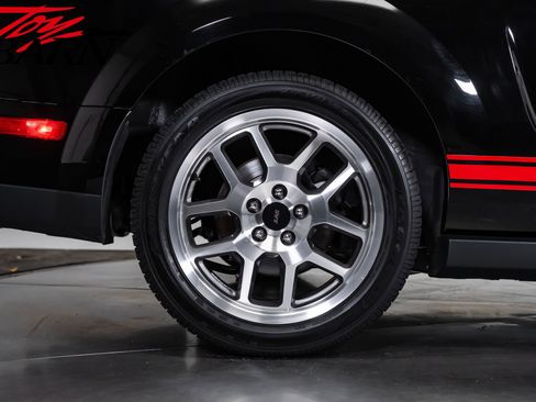 Used 2009 Ford Mustang Shelby GT500 RWD image 15
