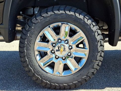 New 2026 Chevrolet Silverado 2500 High Country w/ Technology Package AWD/4WD image 5