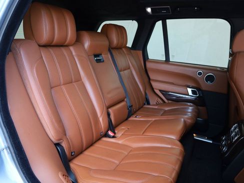 Used 2014 Land Rover Range Rover Autobiography AWD/4WD image 29
