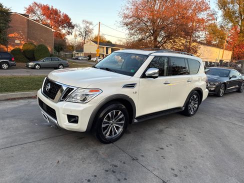 Used 2018 Nissan Armada SL w/ Premium Package image 2