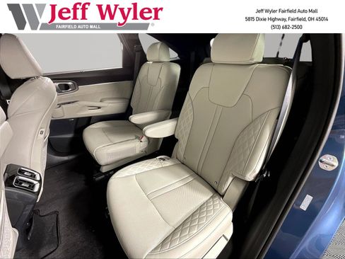 New 2026 Kia Sorento SX Prestige AWD/4WD image 18