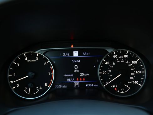 Used 2025 Nissan Altima 2.5 SL FWD image 13