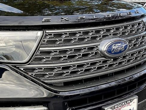 Used 2023 Ford Explorer XLT w/ Equipment Group 202A image 34