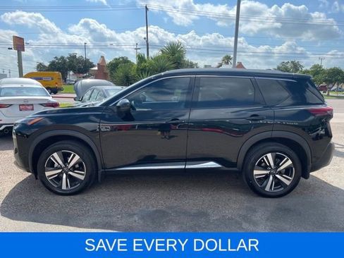 Used 2023 Nissan Rogue SL w/ SL Premium Package FWD image 3