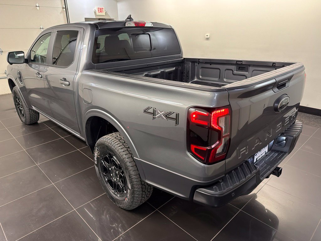 New 2026 Ford Ranger Lariat w/ Black Appearance Package AWD/4WD image 4