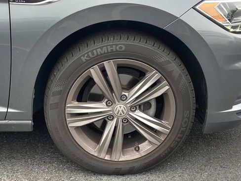 Used 2019 Volkswagen Jetta R-Line FWD image 10