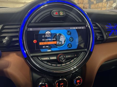 Used 2020 MINI Cooper S image 13