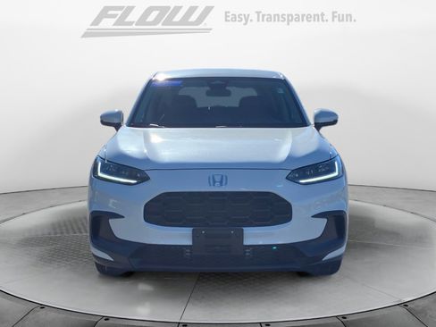 Certified 2023 Honda HR-V LX image 3