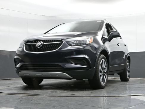 Used 2021 Buick Encore Preferred AWD/4WD image 42