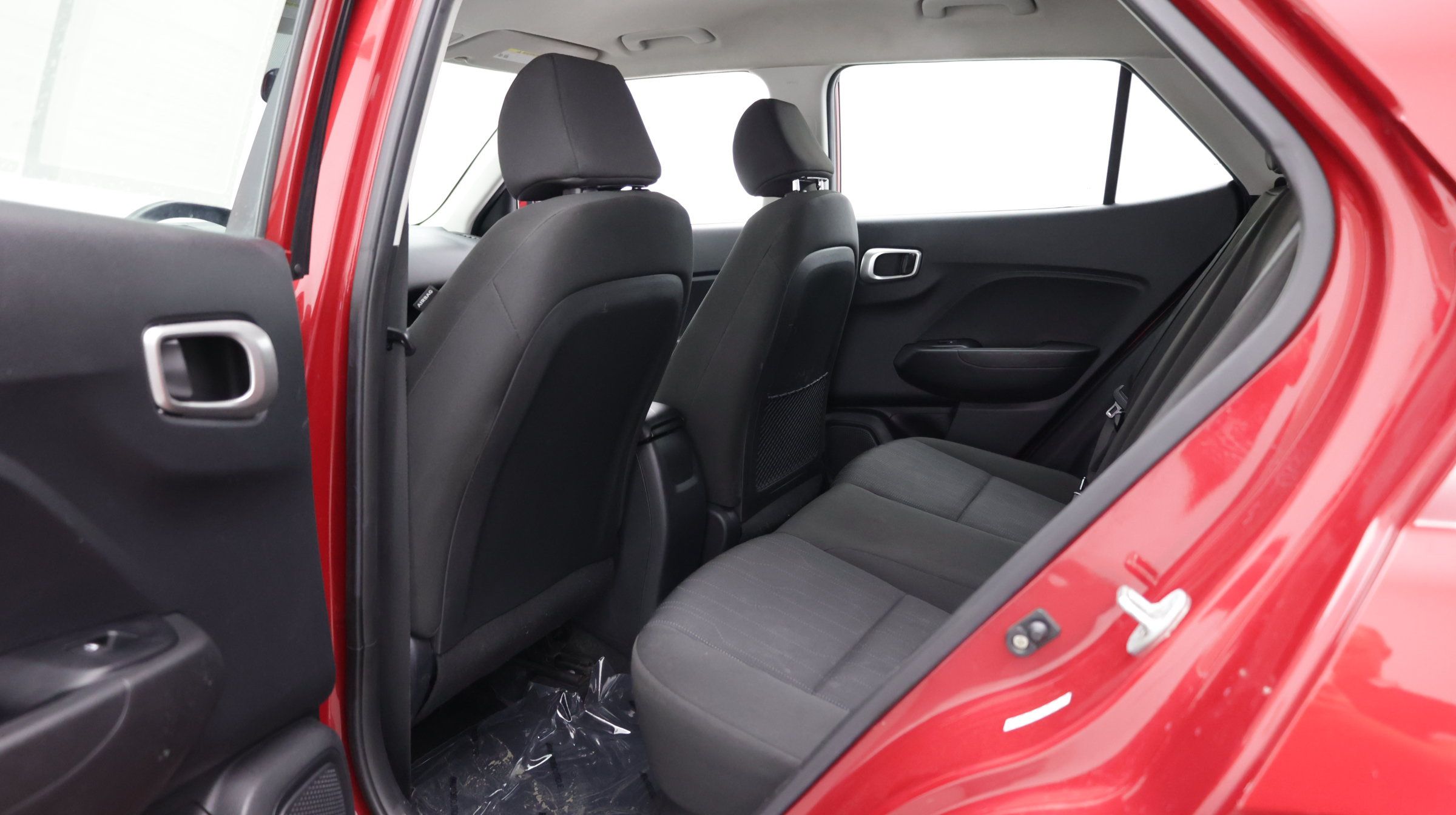 Used 2023 Hyundai Venue SE FWD image 22