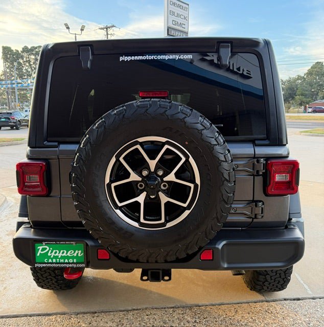 Used 2024 Jeep Wrangler Unlimited Rubicon w/ Technology Group AWD/4WD image 6