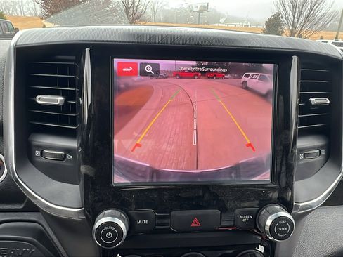 Used 2025 RAM 2500 Big Horn image 33