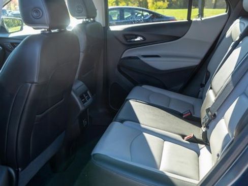 Used 2021 Chevrolet Equinox Premier image 12