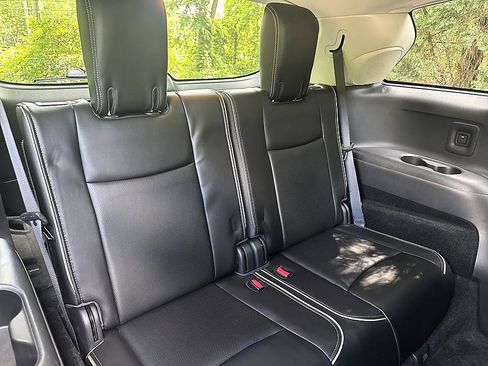 Used 2016 INFINITI QX60 Luxe w/ Premium Plus Package AWD/4WD image 9