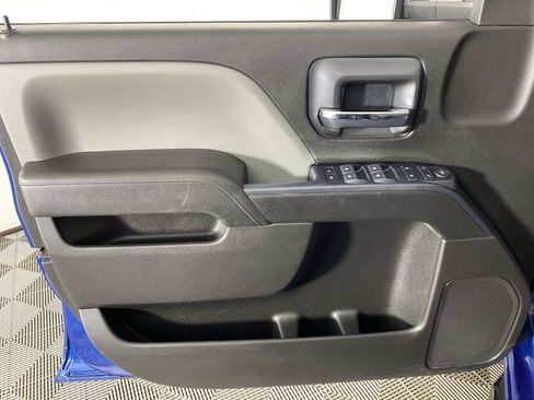 Used 2018 Chevrolet Silverado 2500 W/T w/ WT Convenience Package image 11