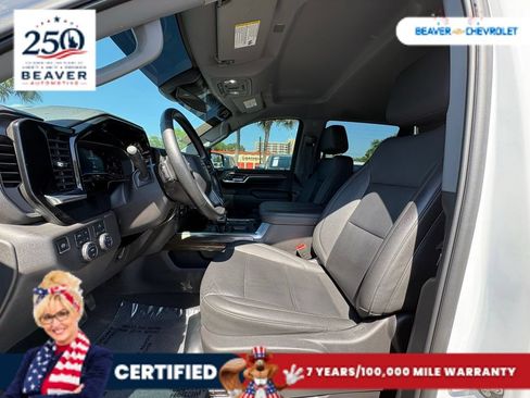 Used 2024 Chevrolet Silverado 1500 LT Trail Boss w/ Convenience Package II AWD/4WD image 13