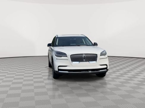 Used 2022 Lincoln Aviator Reserve w/ Elements Package Plus AWD/4WD image 3