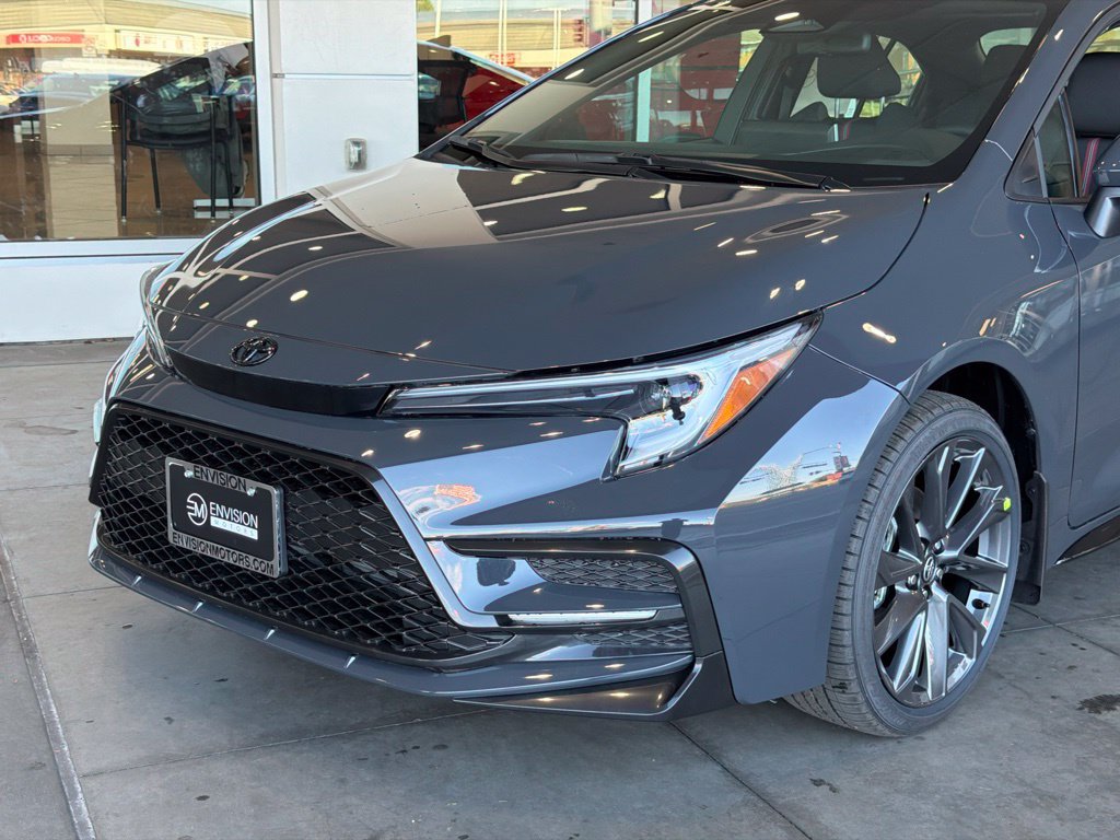 New 2027 Toyota Corolla SE FWD image 3