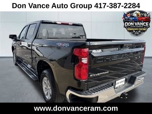 Used 2025 Chevrolet Silverado 1500 LT image 4