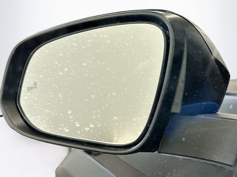 Used 2025 Toyota Tacoma TRD Off-Road image 16