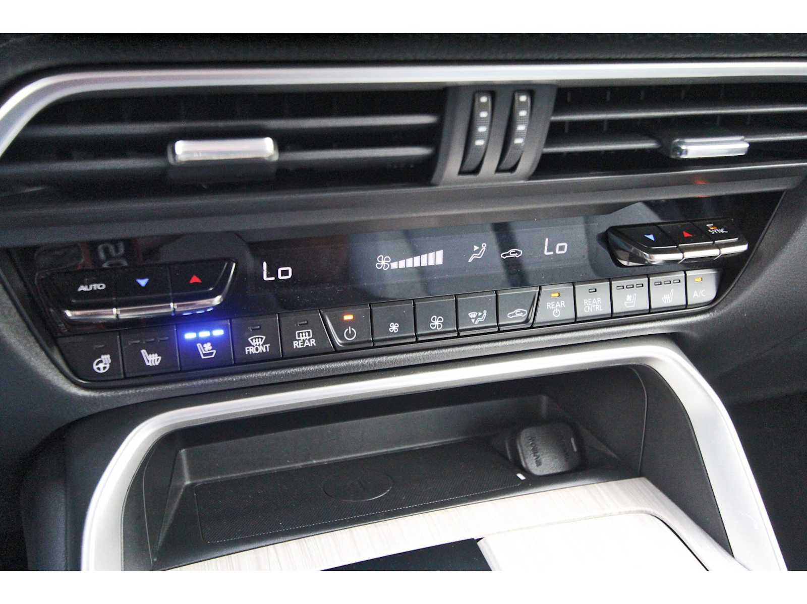 Certified 2026 MAZDA CX-90 3.3 Turbo w/ Preferred Package AWD/4WD image 27