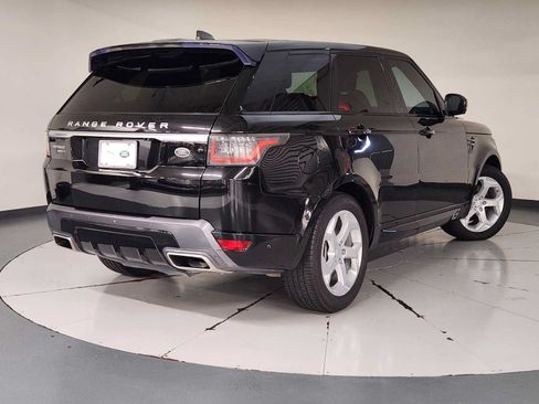 Used 2018 Land Rover Range Rover Sport HSE AWD/4WD image 2