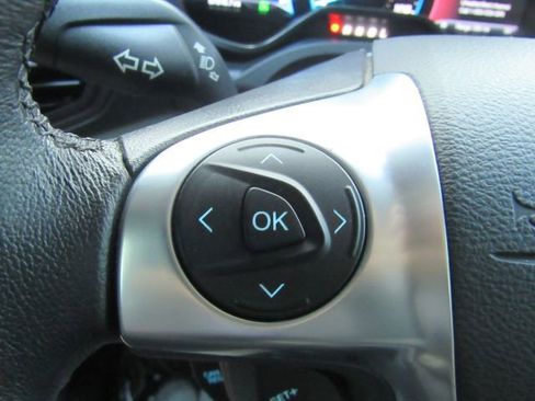 Used 2017 Ford C-MAX Titanium w/ Equipment Group 301A image 39