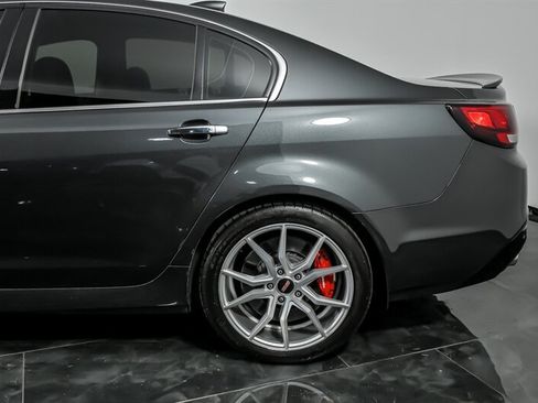 Used 2017 Chevrolet SS RWD image 7