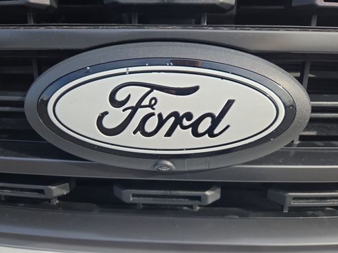 Used 2022 Ford F150 XLT w/ Equipment Group 302A High AWD/4WD image 26