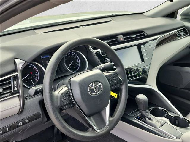 Used 2019 Toyota Camry LE FWD image 10