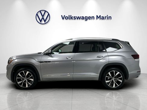 New 2026 Volkswagen Atlas SEL Premium R-Line AWD/4WD image 2