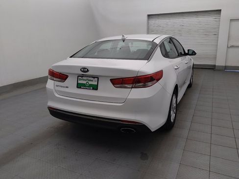Used 2018 Kia Optima LX image 7
