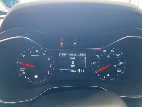 Used 2023 Chevrolet TrailBlazer LT FWD image 21
