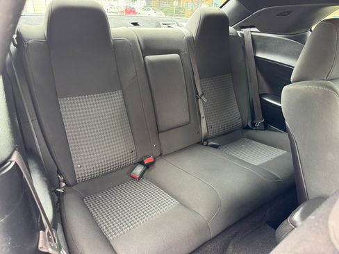 Used 2019 Dodge Challenger R/T image 15