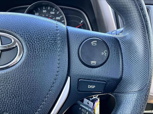 Used 2015 Toyota RAV4 XLE image 22