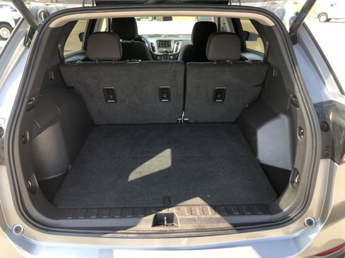 Used 2024 Chevrolet Equinox LT AWD/4WD image 6